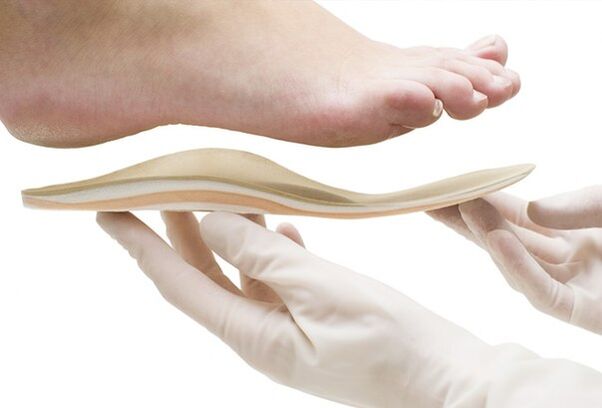 orthopedic insole for knee arthrosis